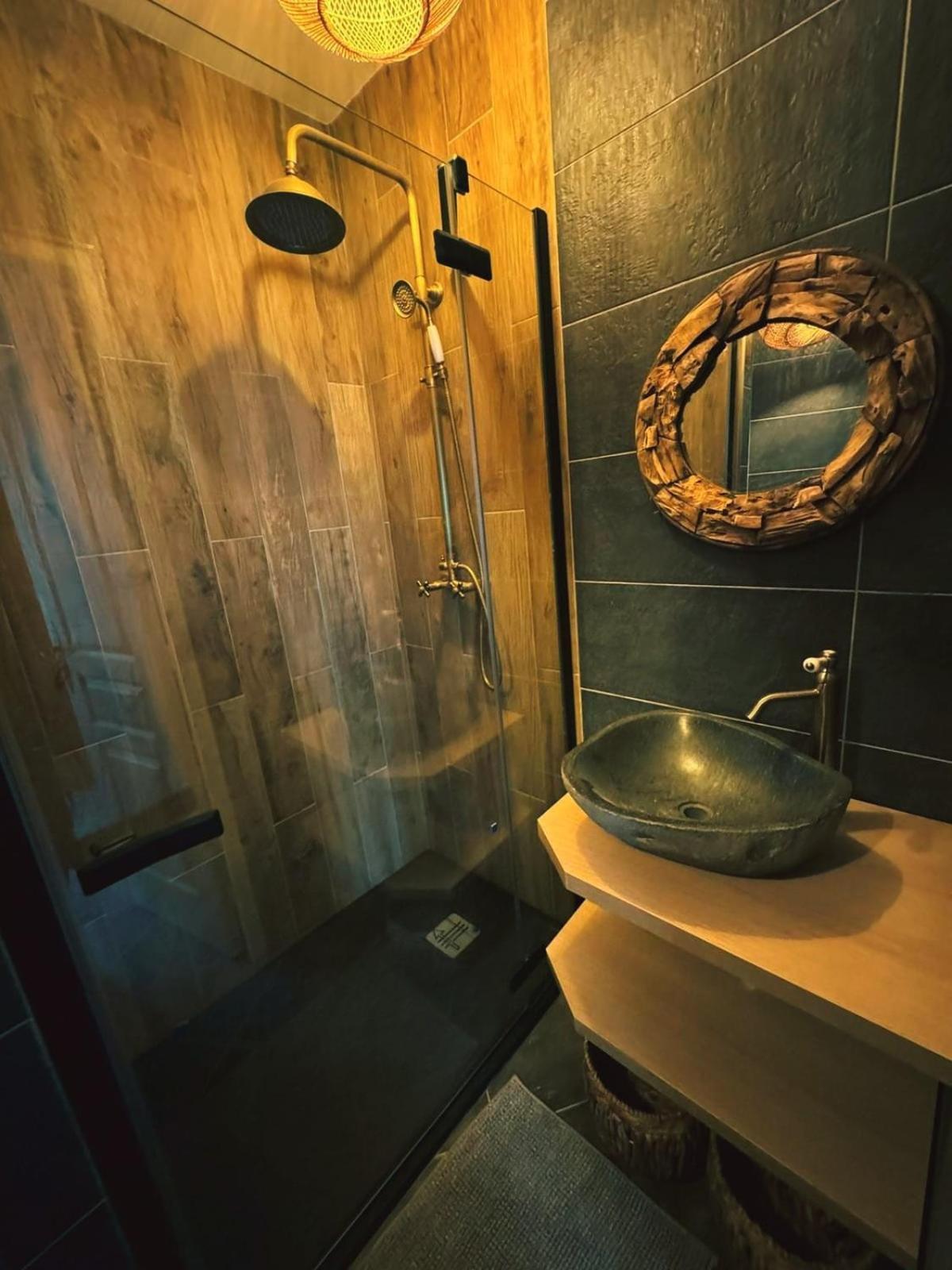 La Jungle Insolite, Spa, Ecran Cinema, Lit A Baldaquin King Size, Day Use, 10 Min Centre Amiens Bagian luar foto