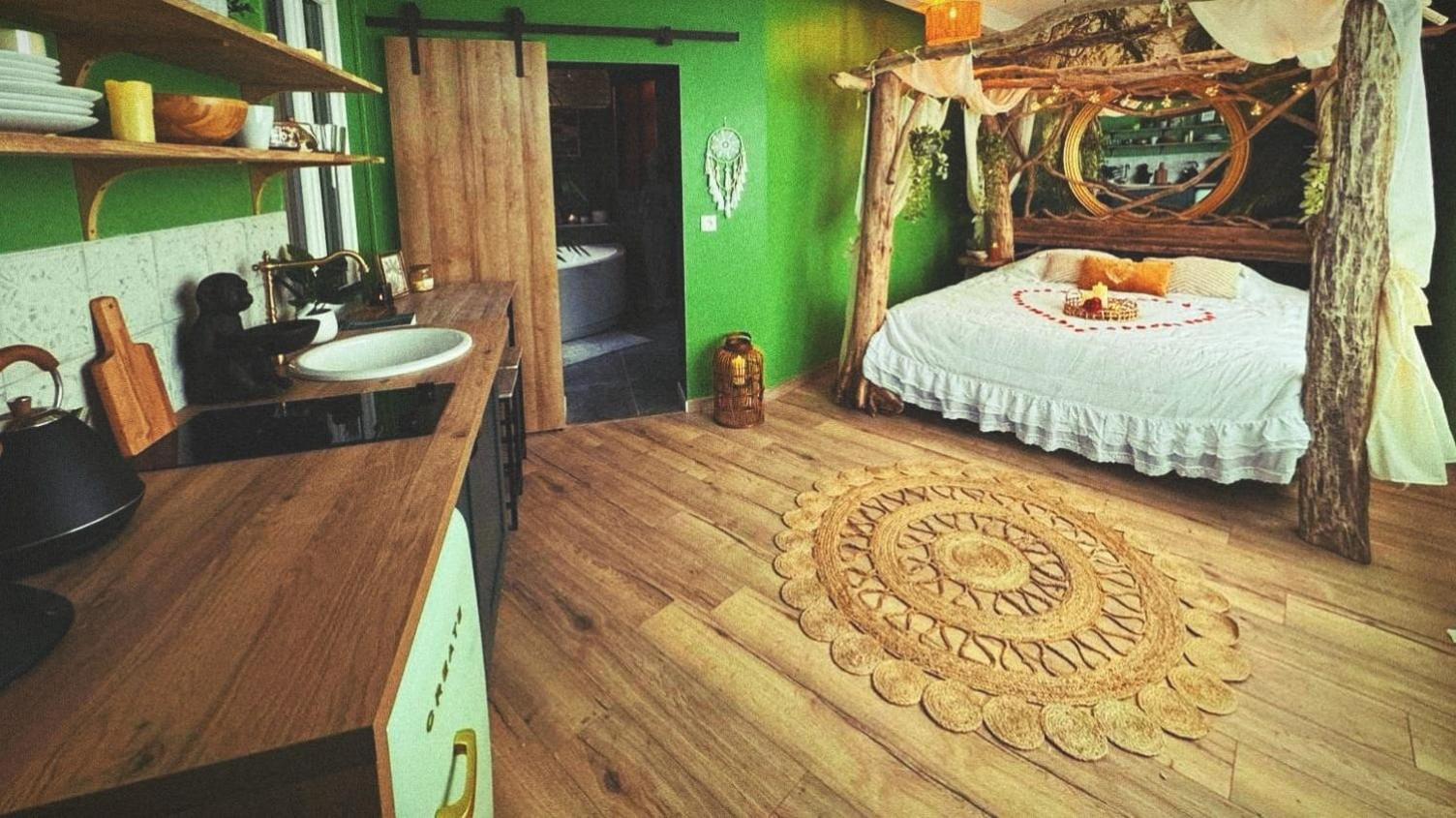 La Jungle Insolite, Spa, Ecran Cinema, Lit A Baldaquin King Size, Day Use, 10 Min Centre Amiens Bagian luar foto